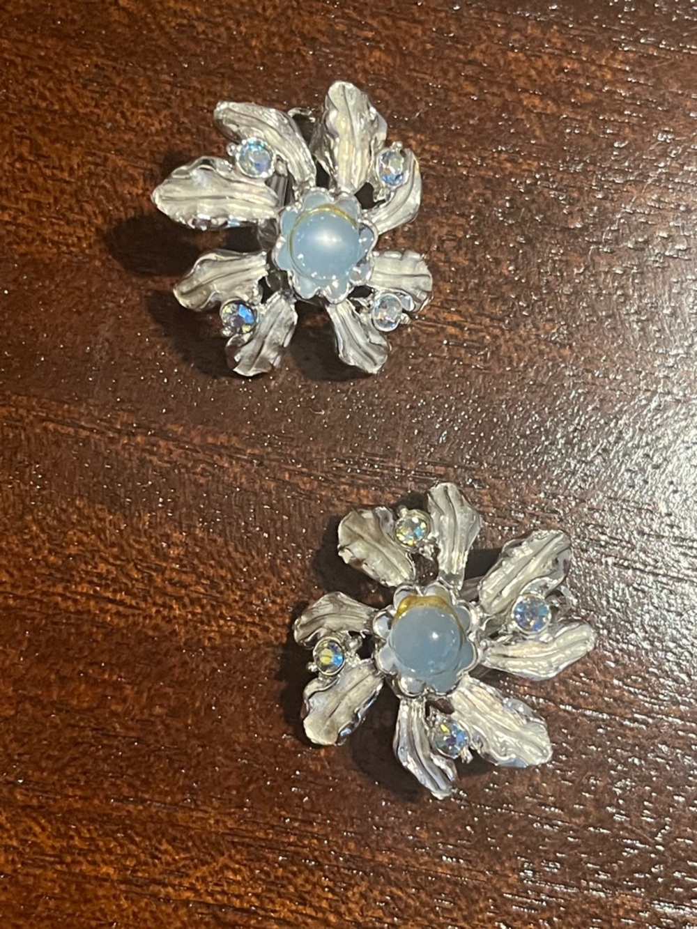 Vintage signed Judy Lee clip on earrings